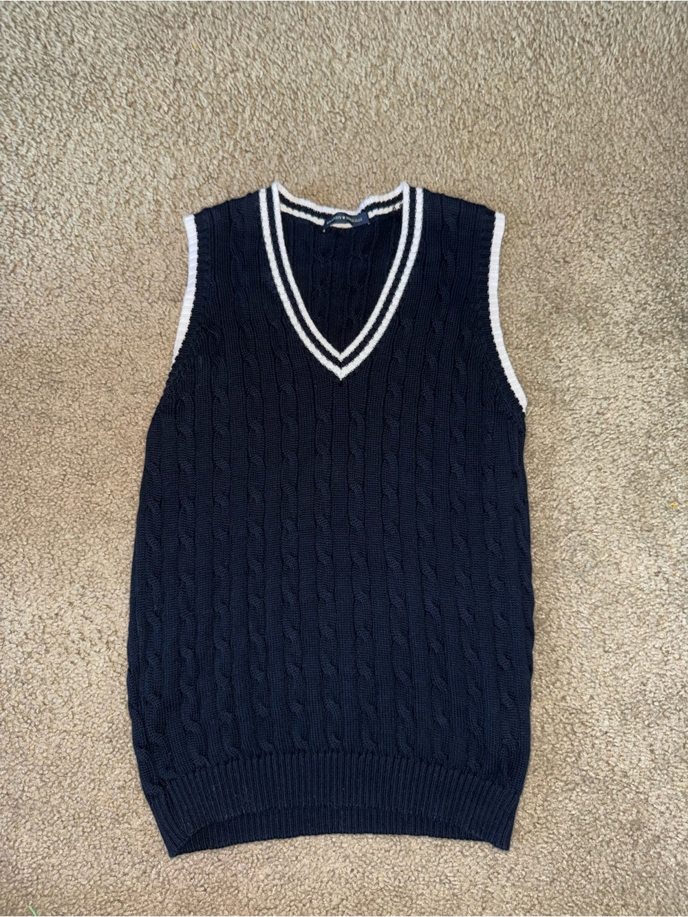 Brandy Melville Navy V-Neck Cable Knit Sweater Vest with White Trim